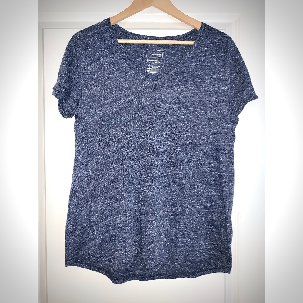 SONOMA "THE EVERYDAY TEE" SIZE LARGE